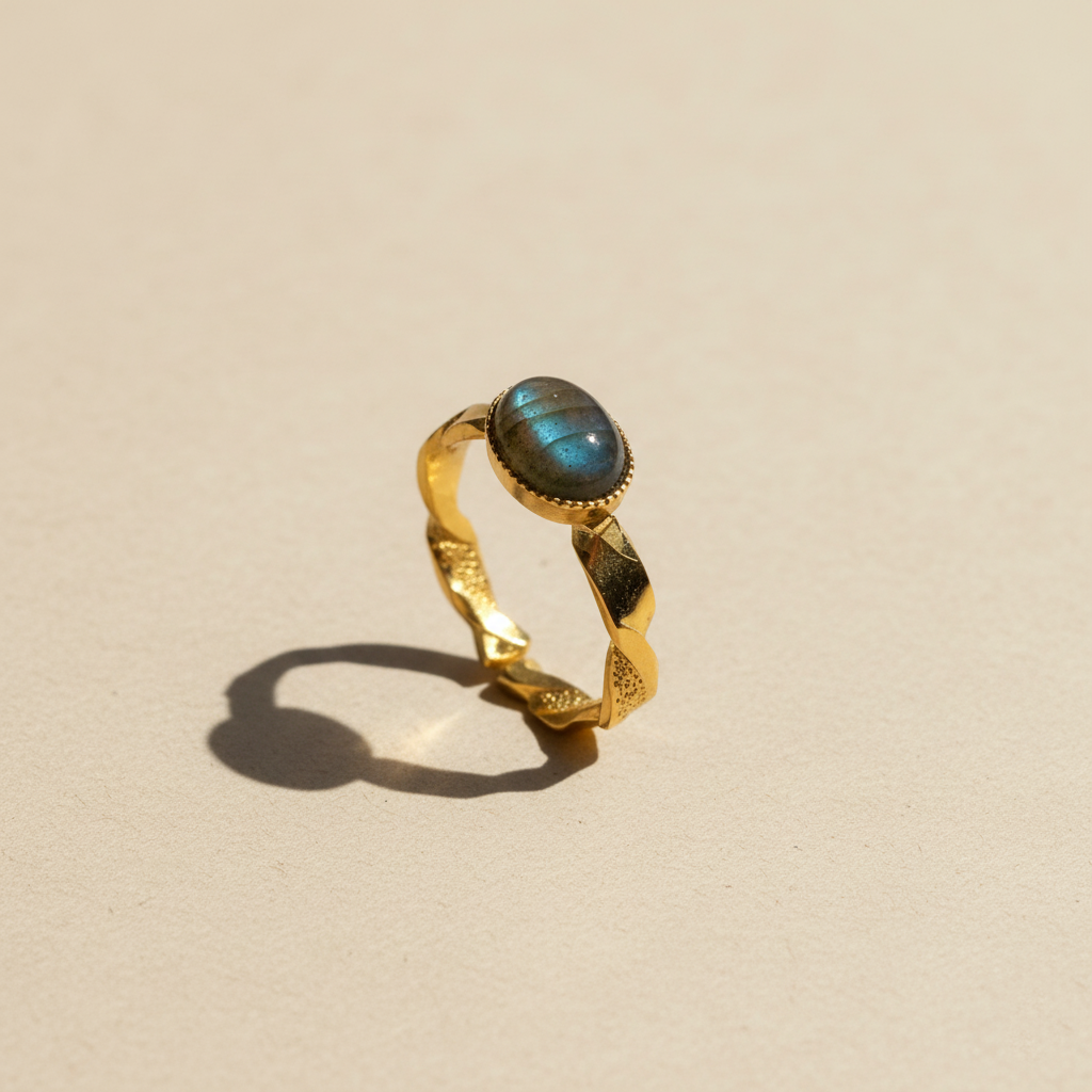 Bague Labradorite anneau torsadé plaqué or